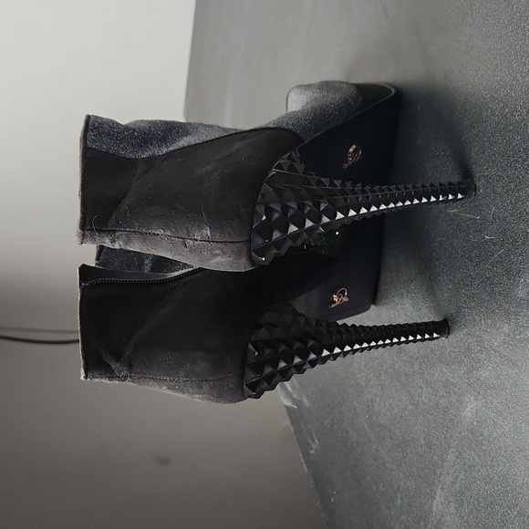 RACHEL Rachel Roy Kassey Booties size 7.5 - Picture 2 of 5